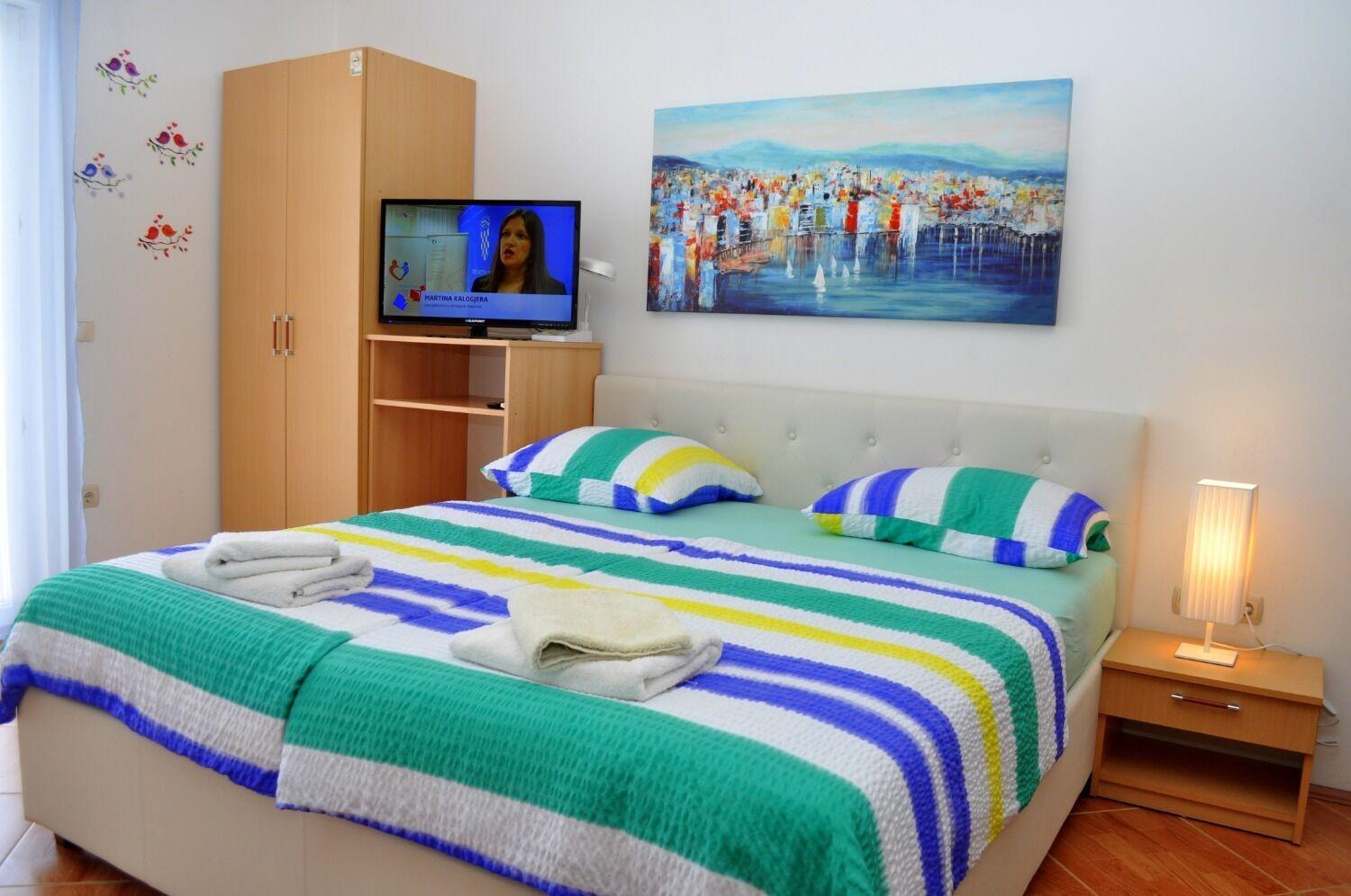 Ivi Apartment *