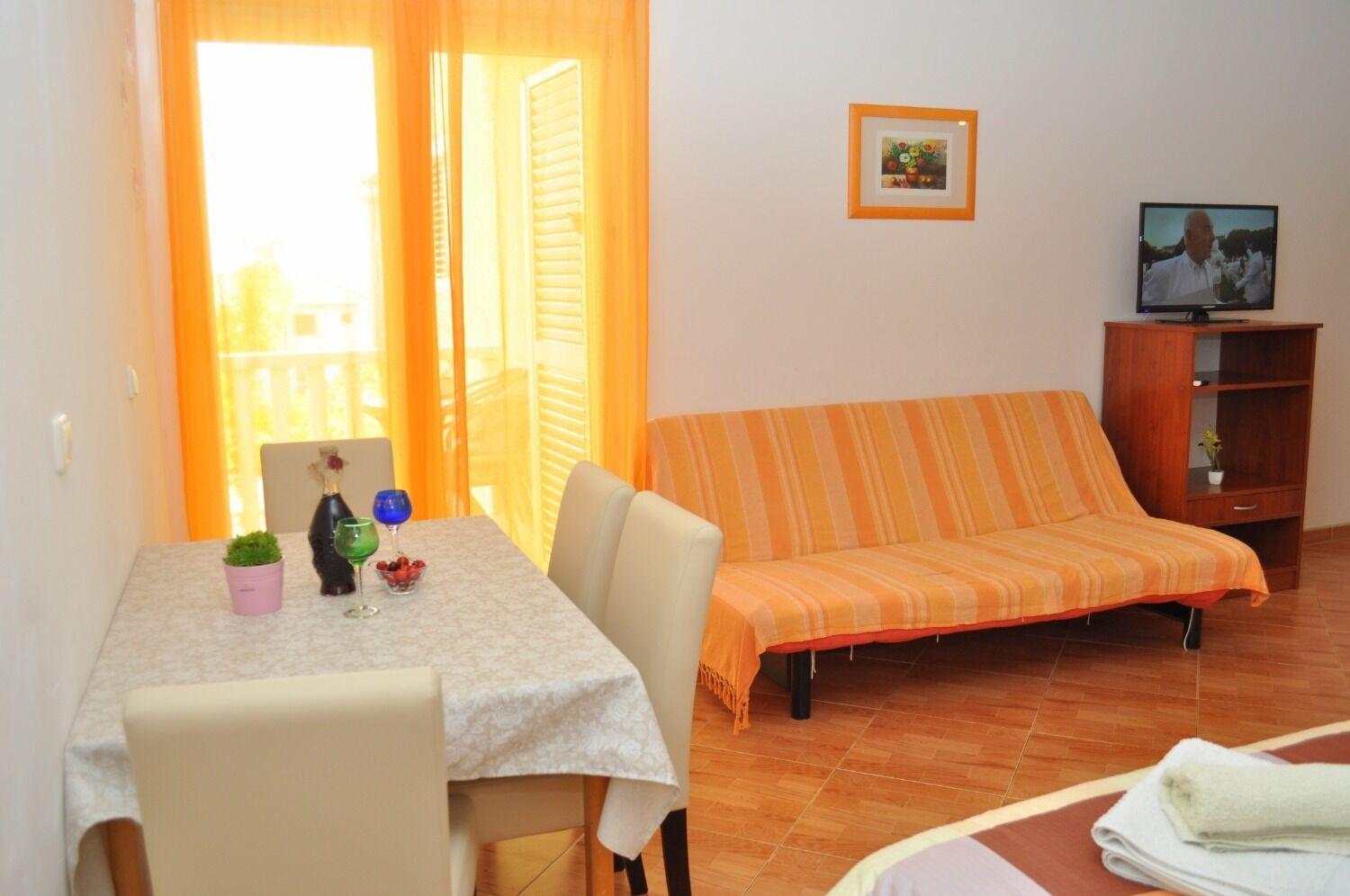 Apartment Ivi *