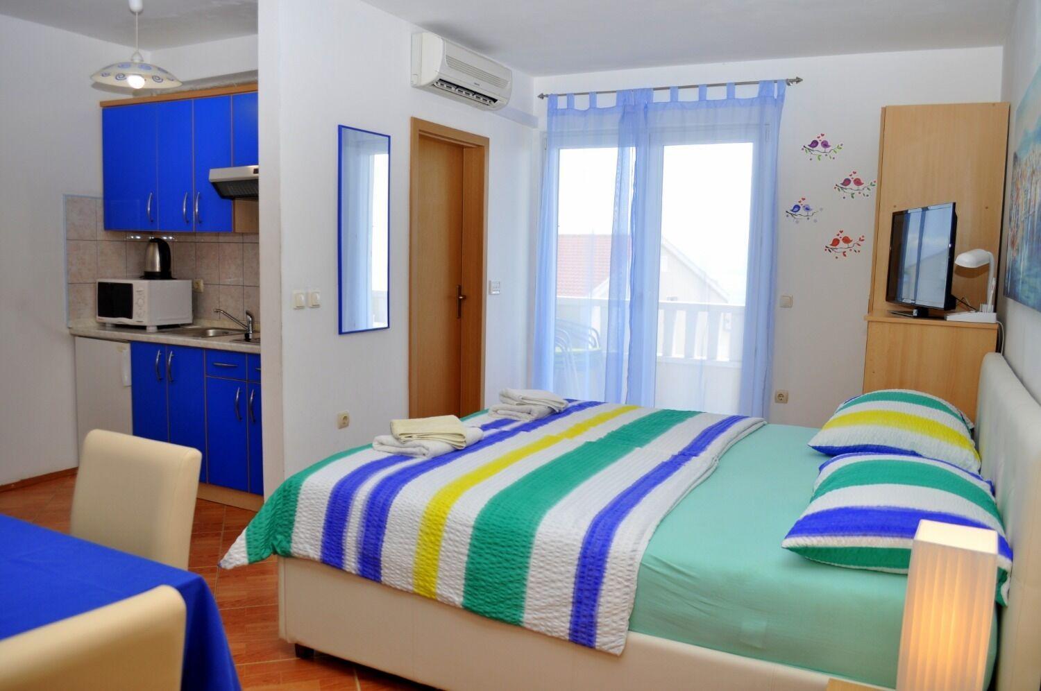 Apartment Ivi Makarska